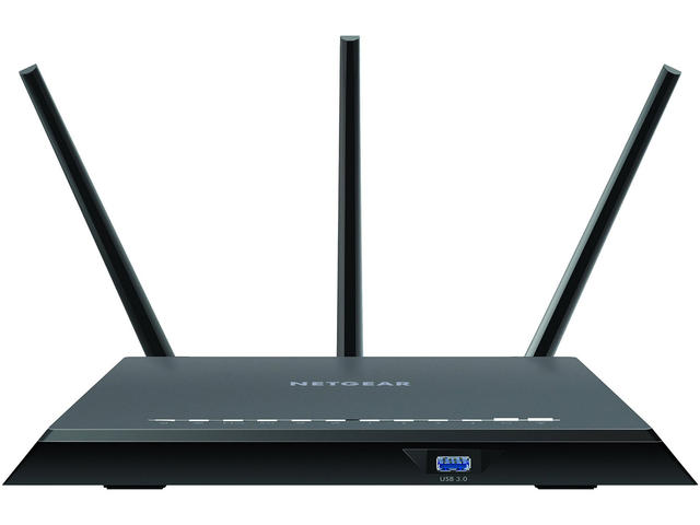 Мрежово оборудване Netgear Nighthawk Dual Band WiFi Router AC1900